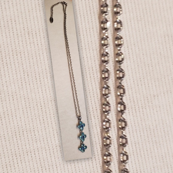 Necklace - Picture 4 of 4